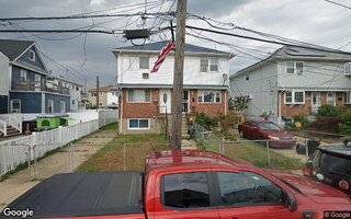 346 Bch 89th St, Rockaway Beach, NY 11693