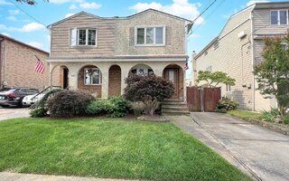 346 Montreal Ave, Staten Island, NY 10306