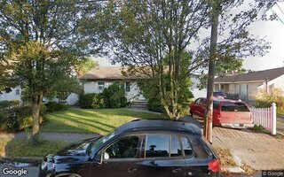 349 Mineola Ave, Carle Place, NY 11514