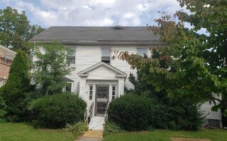 35-49 167th St, Flushing, NY 11358