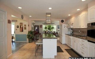 35 Berkshire Rd, Bethpage, NY 11714