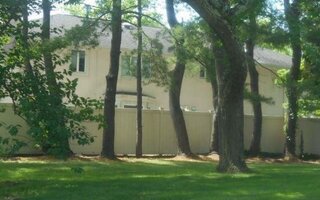 35 Bonaire Dr, Dix Hills, NY 11746