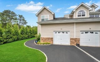 35 Terrace Ln #35, Patchogue, NY 11772