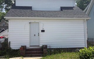 35 Van Siclen Ave, Floral Park, NY 11001