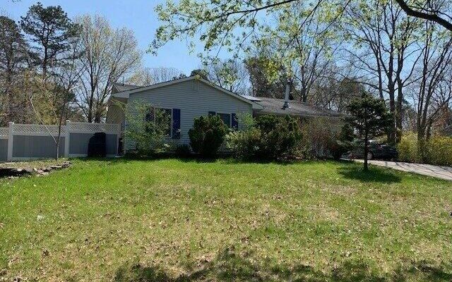 35 Walnut St, Coram, NY 11727 (Yard)