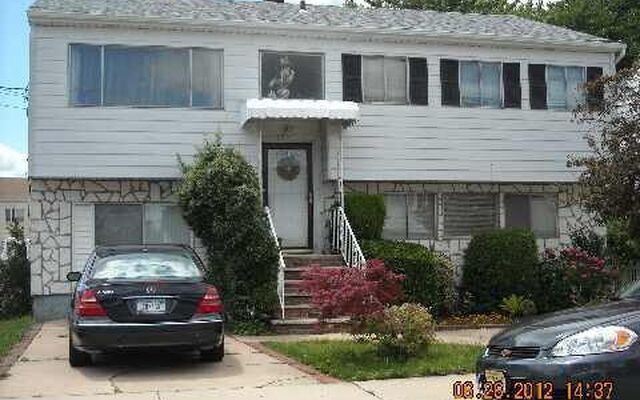 352 Westside Ave, Freeport, NY 11520