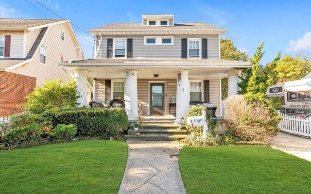 354 Scranton Ave, Lynbrook, NY 11563 (Front)