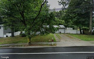357 Holbrook Rd, Ronkonkoma, NY 11779