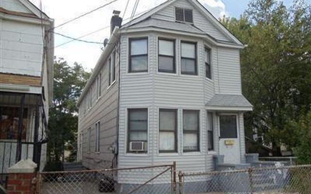 357 Thieriot Ave, Bronx, NY 10473