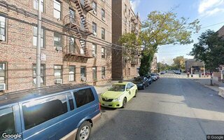 36-16 30th St, Queens, NY 11106