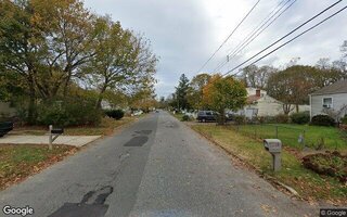 36 Pace Ave, Bellport, NY 11713
