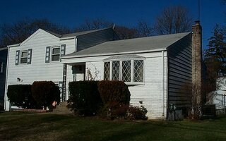 36 Gusto Ln, Roosevelt, NY 11575