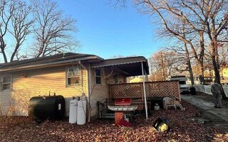 36 Jefferson Ave, Amityville, NY 11701