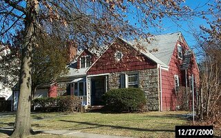 36 John St, Roosevelt, NY 11575