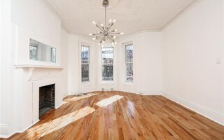 363 Hawthorne St, Brooklyn, NY 11225