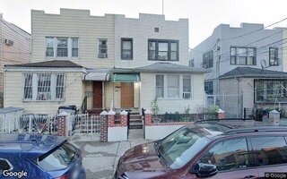 37-65 101st St, Corona, NY 11368