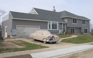 37 Anchor Rd, Lido Beach, NY 11561