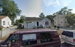 37 Benjoe Dr, Amityville, NY 11701