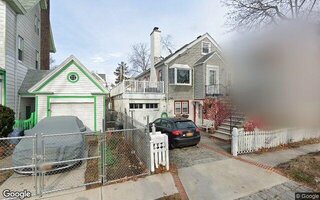 37 Centre St, Bronx, NY 10464