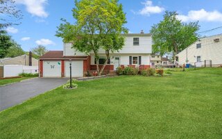 37 Quebec Dr, Huntington Station, NY 11746