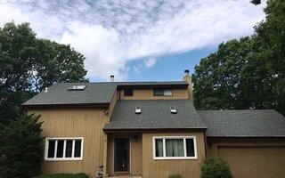370 Adirondack Dr, Farmingville, NY 11738