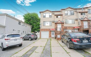 371 Bradley Ave, Staten Island, NY 10314