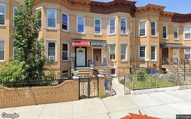 374 E 35th St, Brooklyn, NY 11203