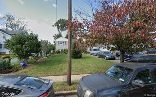 374 S Ocean Ave, Freeport, NY 11520
