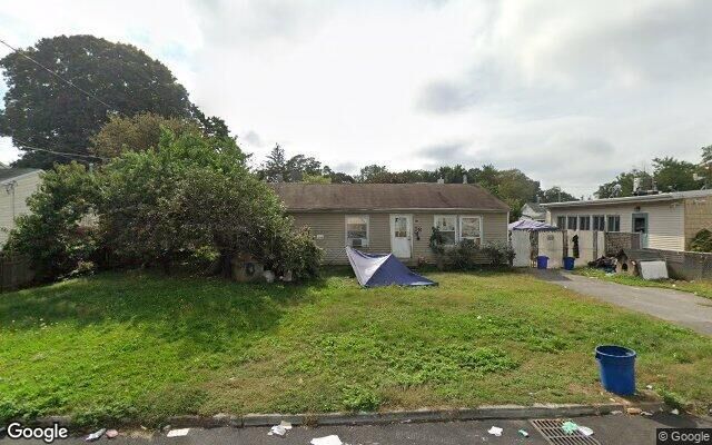 38 William St, Wyandanch, NY 11798