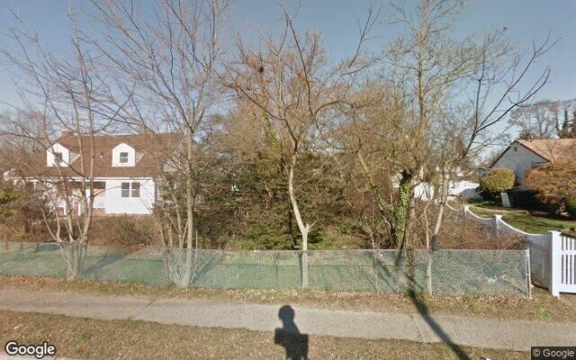 3831 Waverly Ave, Seaford, NY 11783