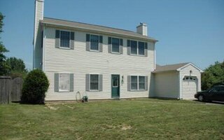 39 Harrison Ave, Bellport, NY 11713