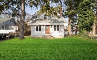 39 S 5th Ave, Brentwood, NY 11717