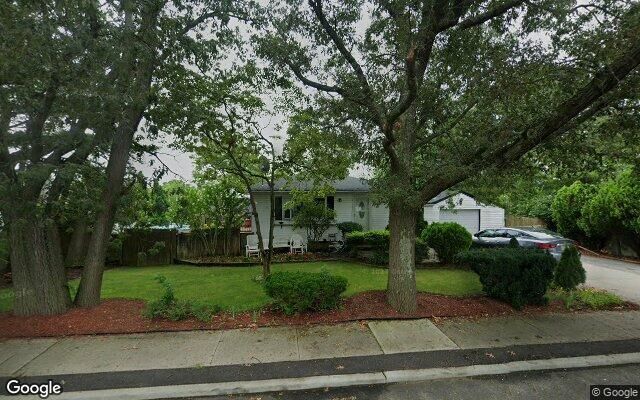390 Hawkins Rd, Centereach, NY 11720