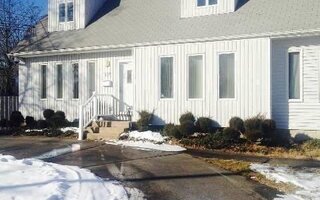 394 Violet St, Massapequa Park, NY 11762