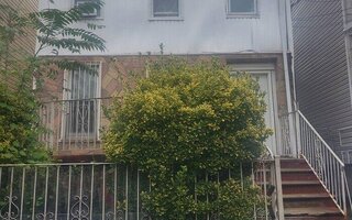 399 Warwick St, Brooklyn, NY 11207