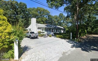 4 12th St, East Hampton, NY 11937