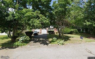 4 Andover Dr, Port Jefferson Station, NY 11776