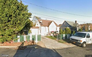 4 Andrews Ave, Roosevelt, NY 11575
