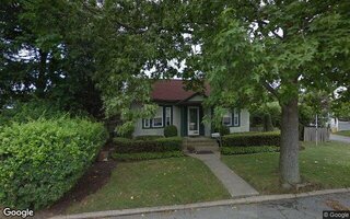 4 Franklin St, Hicksville, NY 11801