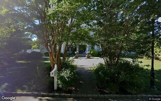 4 Harley Ct, Holbrook, NY 11741
