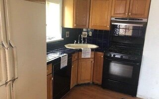 4 Layton St, Freeport, NY 11520