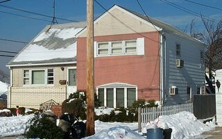 4 Layton St, Freeport, NY 11520
