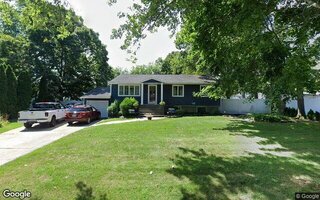 4 Novie Rd, Port Jefferson Station, NY 11776