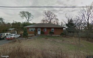 4 Stanley Dr, Shirley, NY 11967