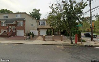 4 Tanglewood Dr, Staten Island, NY 10308