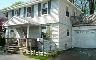 4 Terrace Pl, Glen Cove, NY 11542