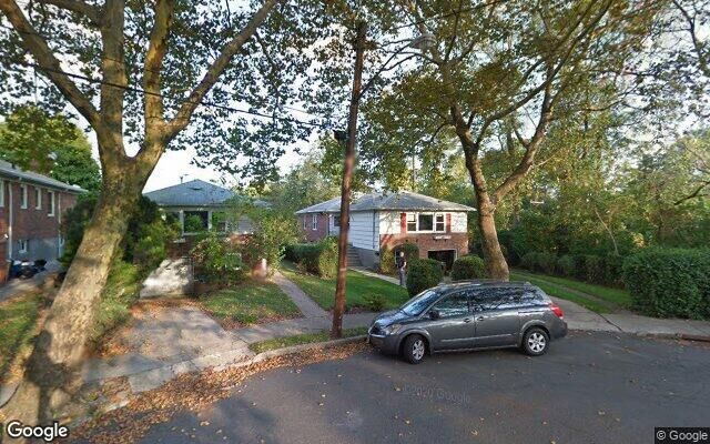 40-51 220th St, Bayside, NY 11361