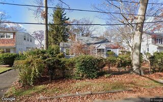 40 Bedford St, Wyandanch, NY 11798