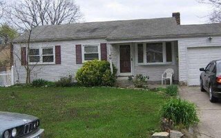 40 Dollard Dr, North Babylon, NY 11703