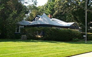 40 Elm Pl, Freeport, NY 11520